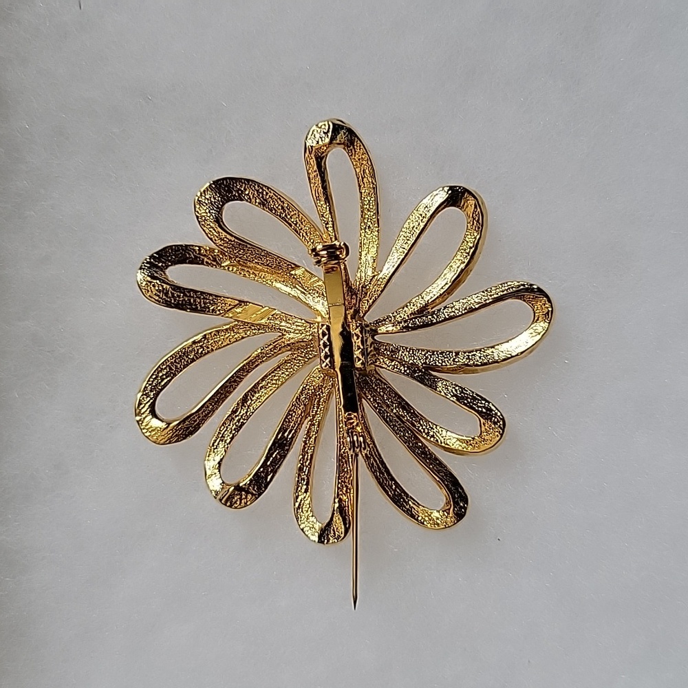 2/$8 Vintage Corn Flower Swirl Ribbon Textured Gold Tone Brooch Pin - Picture 4 of 4